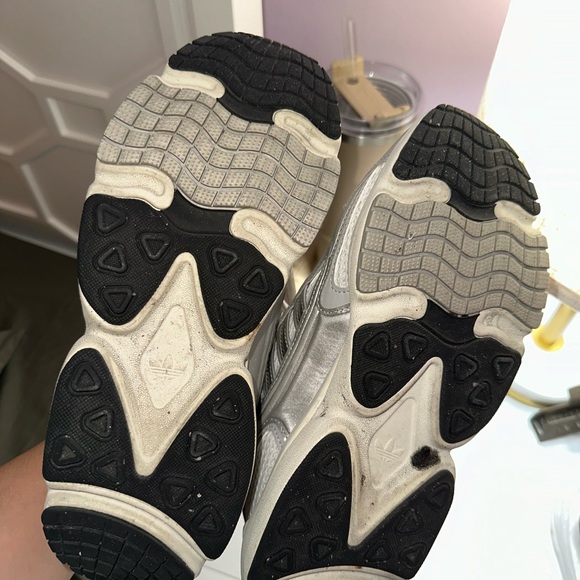 adidas Originals Ozmillen - Picture 6 of 6